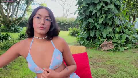 sarazuletaa online show from April 28, 2026, 3:17 pm