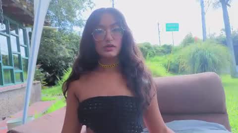 sarazuletaa online show from July 1, 2026, 2:18 pm