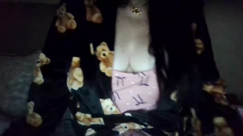 Snapshot of saretta46 chatting on November 12, 2025, 12:11 am Sara online show from November 12, 2025, 12:11 am