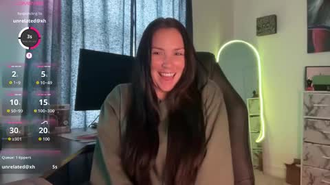 Snapshot of sariaaahh chatting on November 23, 2025, 6:08 pm sariaaahh online show from November 23, 2025, 6:08 pm