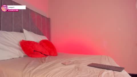 Sara Garcia online show from November 30, 2025, 6:39 am