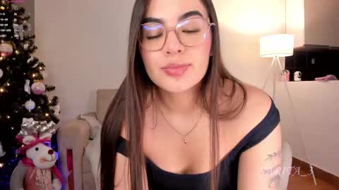 Snapshot of sarita_3 chatting on November 25, 2025, 10:43 pm Sarita Lozano online show from November 25, 2025, 10:43 pm