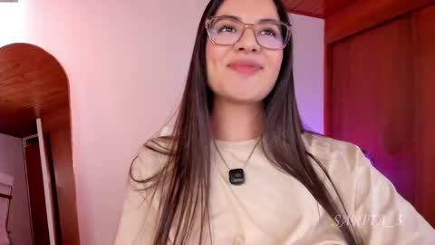 Sarita Lozano online show from May 4, 2026, 10:28 pm