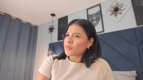 Snapshot of sarita_hills chatting on November 22, 2025, 4:00 am Sara online show from November 22, 2025, 4:00 am