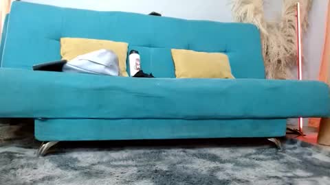 sarita_klein online show from September 22, 2025, 7:05 pm