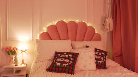 Snapshot of sarita_nice chatting on December 17, 2025, 11:22 pm Sara online show from December 17, 2025, 11:22 pm