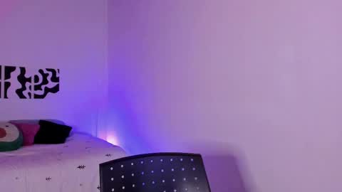 Sara online show from February 9, 2025, 8:13 pm