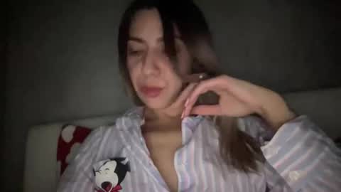 Snapshot of sarrah_rossy chatting on November 14, 2025, 10:51 pm Sarrah online show from November 14, 2025, 10:51 pm