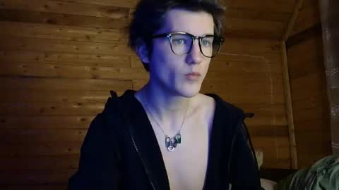 Snapshot of sasha_bb21 chatting on March 21, 2026, 9:18 pm sasha_bb21 online show from March 21, 2026, 9:18 pm