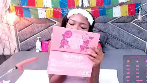 Snapshot of sasha_brownie_ chatting on June 19, 2026, 11:47 am Sasha online show from June 19, 2026, 11:47 am