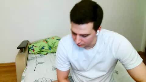 sasha_calvin online show from May 4, 2026, 1:01 am
