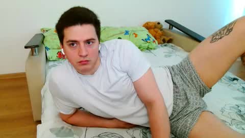 sasha_calvin online show from May 24, 2026, 11:48 am