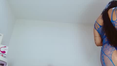 Snapshot of sasha_creamy chatting on November 9, 2025, 6:50 pm Sasha Creamy online show from November 9, 2025, 6:50 pm