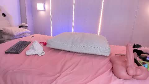 Sasha  online show from June 13, 2026, 7:50 am