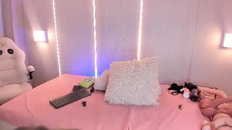 Sasha  online show from June 13, 2026, 7:56 pm