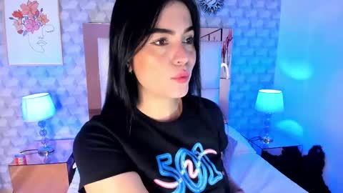 Snapshot of sasha_sims chatting on October 13, 2025, 11:43 am Camila online show from October 13, 2025, 11:43 am