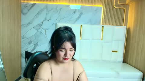 Sasha online show from April 18, 2026, 8:20 pm