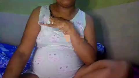 sasha_unlimtd online show from May 3, 2026, 3:23 am