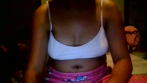 sasha_unlimtd online show from July 13, 2026, 6:22 pm