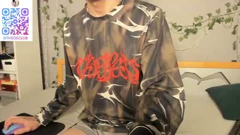 Snapshot of sasha_vesmus chatting on June 16, 2026, 11:07 pm Sasha Vesmus online show from June 16, 2026, 11:07 pm