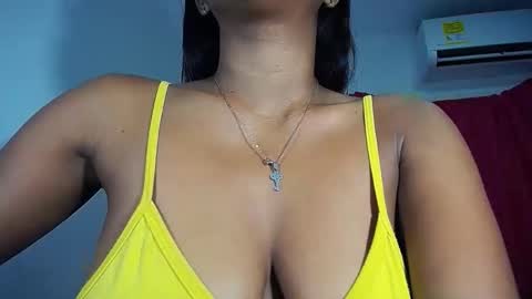 sashabreck1 online show from January 16, 2026, 3:32 am