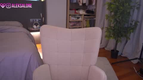 Snapshot of sashalore chatting on March 19, 2026, 3:10 am sashalore online show from March 19, 2026, 3:10 am