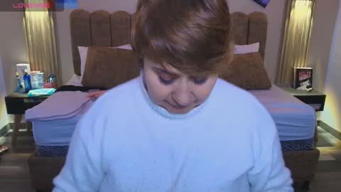 S A S H A R O S E online show from September 30, 2025, 12:10 pm