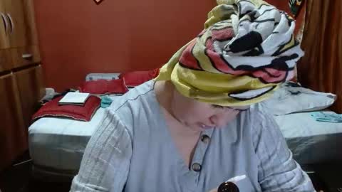 S A S H A R O S E online show from January 10, 2026, 12:07 pm