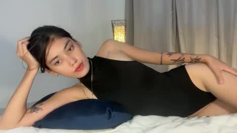 sashi_kaye online show from March 8, 2026, 4:27 am