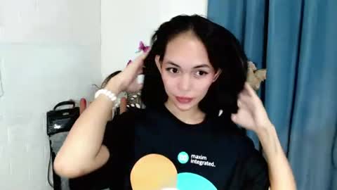 Sashi online show from October 30, 2025, 4:41 pm