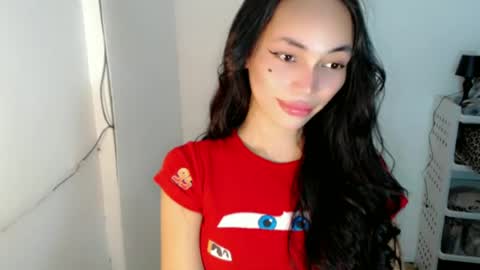 Sashi online show from June 14, 2026, 10:23 pm