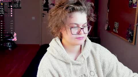 Snapshot of sashy_way chatting on December 15, 2024, 5:42 pm .Alexandra online show from December 15, 2024, 5:42 pm