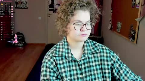 Snapshot of sashy_way chatting on January 6, 2025, 7:31 am .Alexandra online show from January 6, 2025, 7:31 am