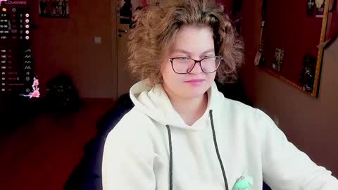 Snapshot of sashy_way chatting on January 28, 2025, 7:21 pm .Alexandra online show from January 28, 2025, 7:21 pm