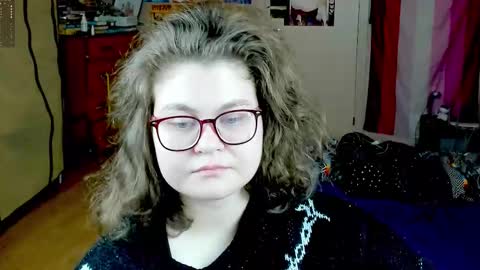 Snapshot of sashy_way chatting on October 24, 2025, 11:01 pm .Alexandra online show from October 24, 2025, 11:01 pm