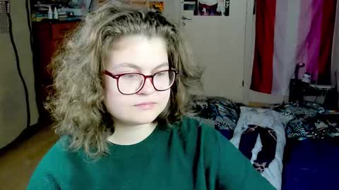 Snapshot of sashy_way chatting on November 1, 2025, 11:01 am .Alexandra online show from November 1, 2025, 11:01 am