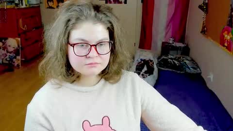 Snapshot of sashy_way chatting on December 13, 2025, 7:53 pm .Alexandra online show from December 13, 2025, 7:53 pm