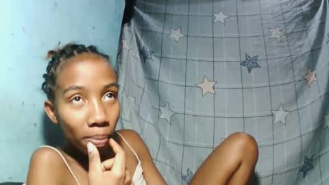 sasivia08 online show from April 29, 2026, 9:35 am