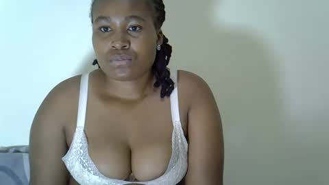 Snapshot of sasshun chatting on November 13, 2025, 6:29 pm sassy online show from November 13, 2025, 6:29 pm