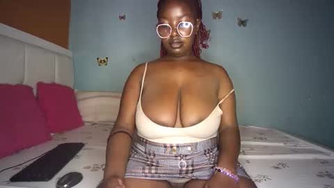 Snapshot of sassy100936 chatting on May 8, 2026, 1:33 am Spicyd online show from May 8, 2026, 1:33 am