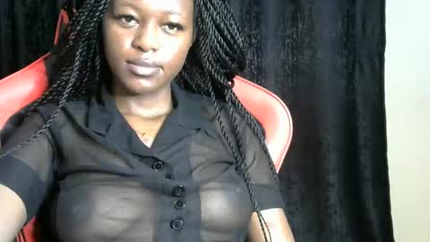 sassy_lyne online show from April 28, 2026, 6:07 am
