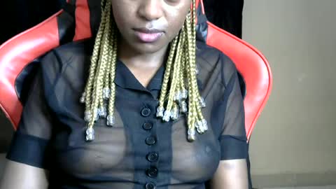 Snapshot of sassy_lyne chatting on June 22, 2026, 8:44 am sassy_lyne online show from June 22, 2026, 8:44 am