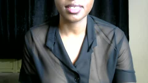 Snapshot of sassy_lyne chatting on June 26, 2026, 1:59 pm sassy_lyne online show from June 26, 2026, 1:59 pm