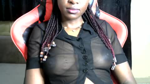 Snapshot of sassy_lyne chatting on July 5, 2026, 12:39 am sassy_lyne online show from July 5, 2026, 12:39 am