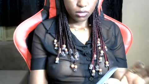 Snapshot of sassy_lyne chatting on July 23, 2026, 7:17 am sassy_lyne online show from July 23, 2026, 7:17 am