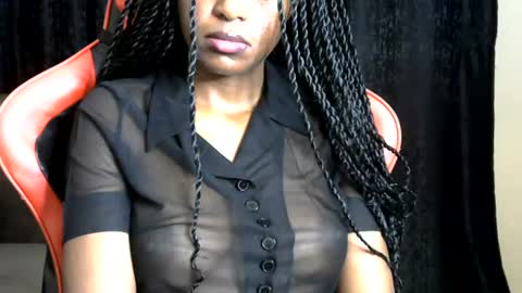 Snapshot of sassy_lyne chatting on July 31, 2026, 8:36 am sassy_lyne online show from July 31, 2026, 8:36 am