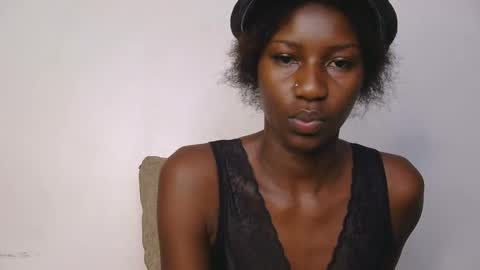 sassy_sirenn online show from May 3, 2026, 1:55 am