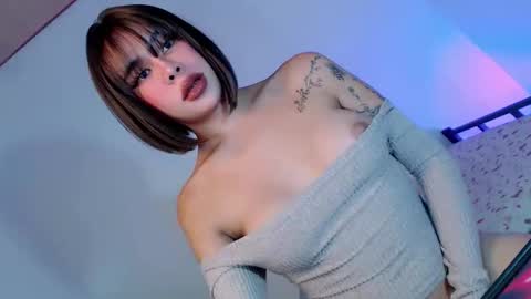 Tiffanie online show from December 19, 2025, 2:07 am