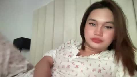 Snapshot of sassybaby1 chatting on July 2, 2026, 7:25 am Kylie Wilson online show from July 2, 2026, 7:25 am