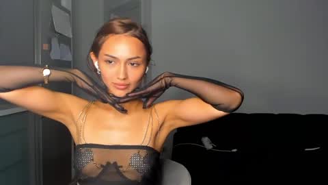 Snapshot of sassynova chatting on June 2, 2026, 3:41 am Ksenya online show from June 2, 2026, 3:41 am
